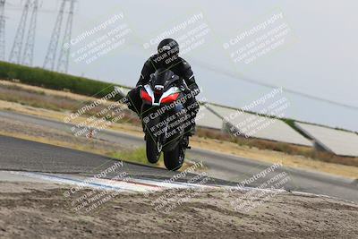 media/May-26-2025-Lets Ride (Mon) [[3bf1de1d65]]/A Group/12pm (Wheelie Bump)/